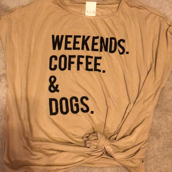 SMALL LEFT‼️ 🐾 Weekends. Coffee. & Dogs. t shirt - Picture 3 of 8